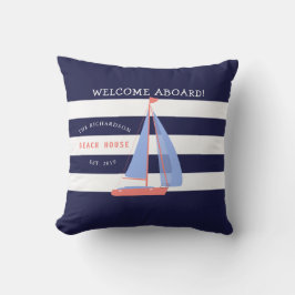 Navy Blue and White Rand och Sailboat Nautical Kudde