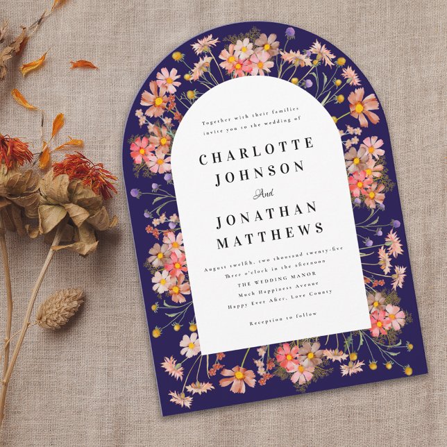 Navy Blue Boho Fall Wildblomarch Bröllop Inbjudningar (Navy blue boho rustic floral arch fall wedding invitation Watercolor wildflowers elegant modern )