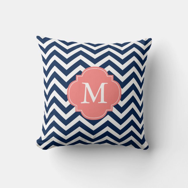 Navy Blue Coral Zigzag Mönster Monogram Kudde (Framsida)