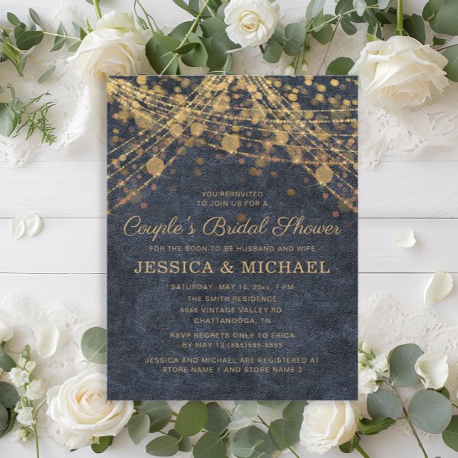 Navy Blue Guld Sträng Ljus Bröllopsdusch för Par Inbjudningar (Rustic glam navy blue and gold string lights couple's bridal shower invitation)
