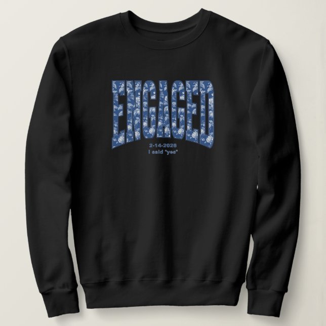 Navy Blue Toile FÖRLOVAD Bröllopsfest Förlovningsf T Shirt (Design framsida)