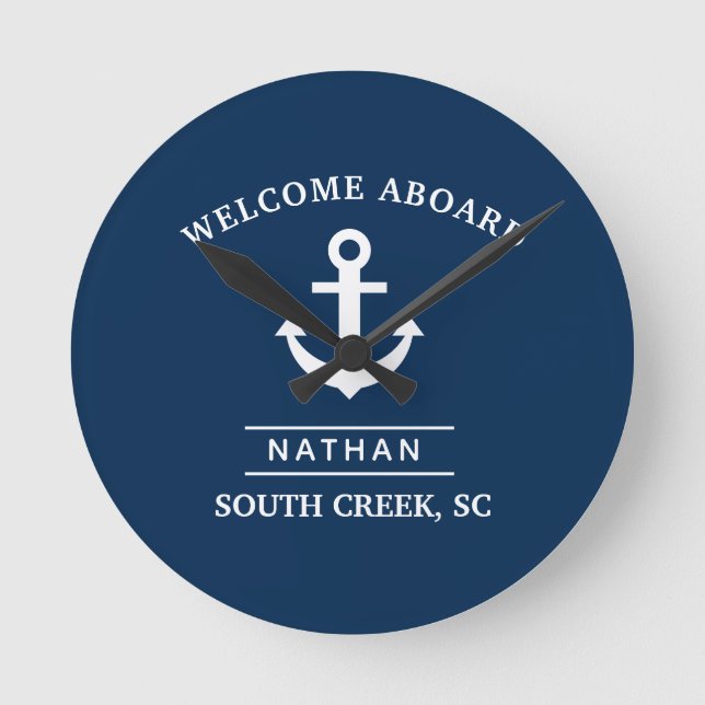 Navy Blue Welcome Aboard Anpassningsbar Monogram N Rund Klocka (Framsida)