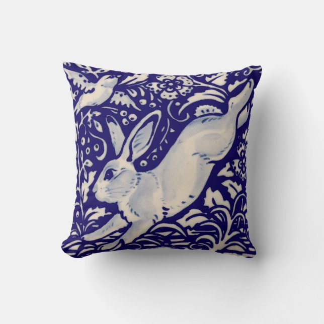 Navy Blue White Running Rabbit Hare Chinoiserie Kudde (Framsida)