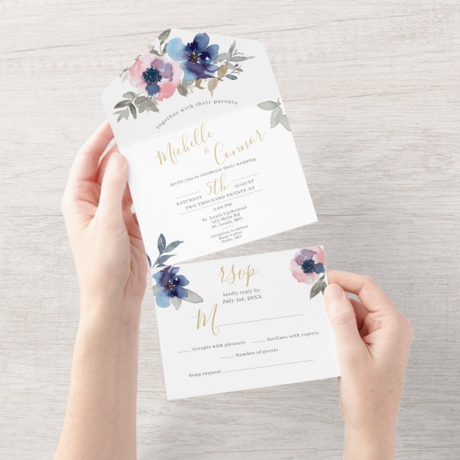Navy & Blush Blommig Allt-i-ett Bröllopsinbjudan (Avrivbar del)