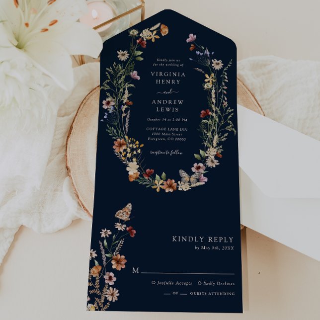 Navy Boho Blommig Allt-i-ett Bröllopsinbjudan (Navy Boho Floral All in One Wedding Invite by Painted Paperie
)