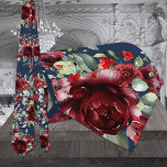 Navy Burgundy Peony Silver Sage Greenery Bröllop Slips<br><div class="desc">En marin burgnig halslips i bröllop med vattenfärgade burgunda röda ponnyer med silage sage grey mot en fast marin blå bakgrund.</div>