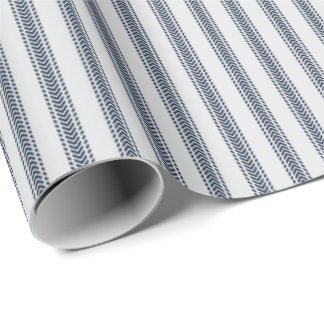 Navy Chevron Ticking-ränder på ljust grå Presentpapper