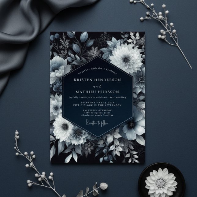 Navy Floral Moody Romance Wedding Inbjudningar (Skapare uppladdad)