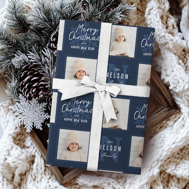 Navy God Jul Kalligrafi Familj 2 foto Presentpapper (Navy Merry Christmas Calligraphy Family 2 photo Wrapping Paper)