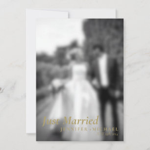 Navy Gold Just Married Enkel Bröllopsbild Inbjudningar