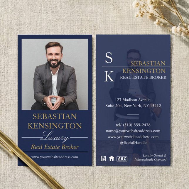 Navy Gold Luxury Real Estate Broker Professional Visitkort (Navy Gold Luxury Real Estate Broker Professional Business Card)