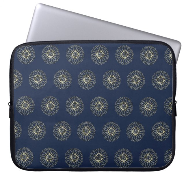 Navy | Golden Zinnia Flower Medallions Laptop Fodral (Framsidan)