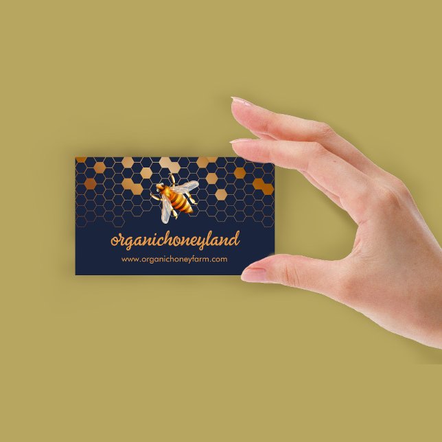 Navy Guld Bee on Honeycomb Apiary Visitkort (Navy Gold Bee on Honeycomb Apiary Business Card)