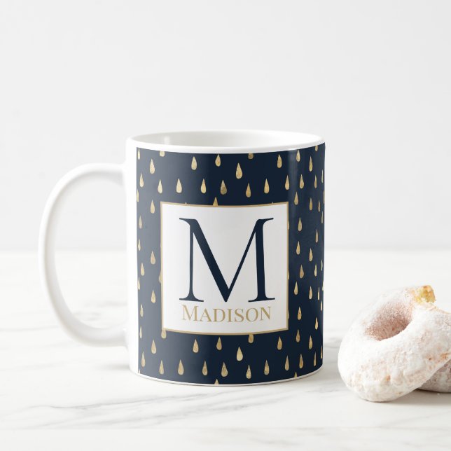 Navy Guld RainDrop Modern Trendig Monogram Kaffemugg (Med munk)