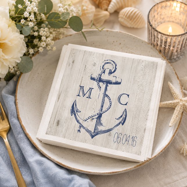 Navy Marin Vit Ankare Rustik Trä Monogram Pappersservett (Complete your nautical wedding reception with these rustic anchor nautical wedding napkins.)