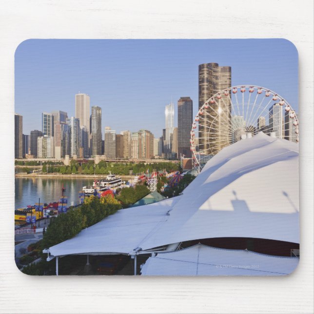 Navy Pier and Downtown Chicago Musmatta (Framsidan)