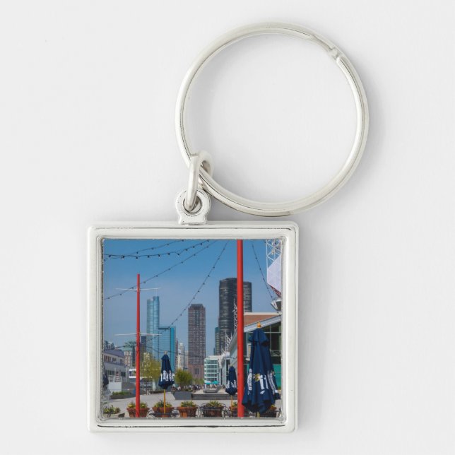 Navy Pier Linjer Fyrkantig Silverfärgad Nyckelring (Framsidan)