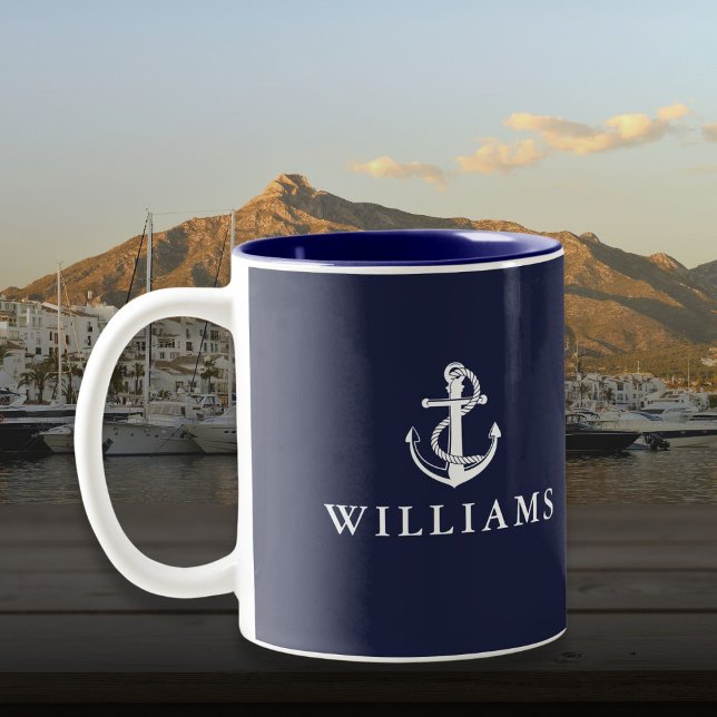 Navyblå anpassat namn nautiskt båtankare Två-Tonad mugg (Navy Blue Custom Name Nautical Boat Anchor Two-Tone Coffee Mug)