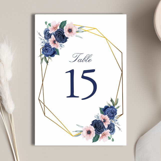 Navyblå & Blush Blommig Geometrisk Bröllop Bordsnummer (Navy blue and blush floral table numbers add elegant style and easy guest seating.)