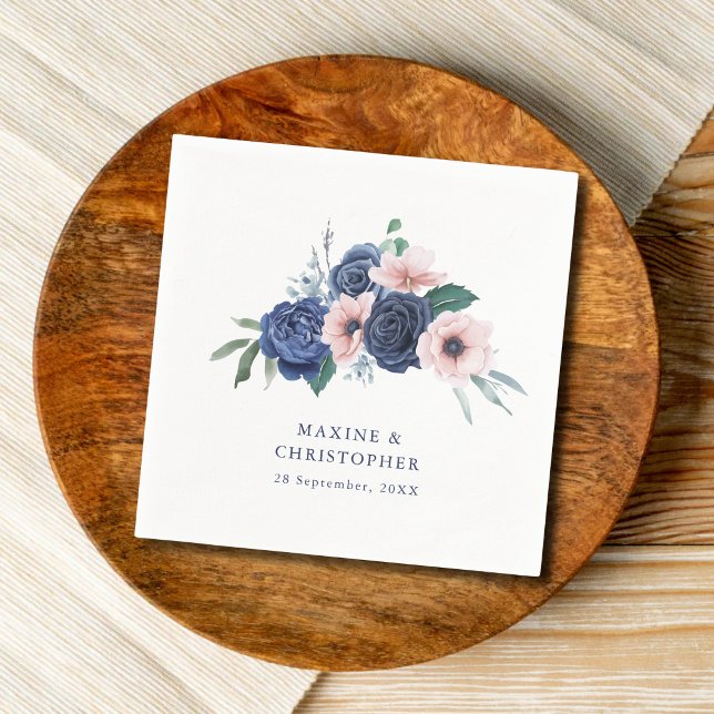 Navyblå & Blush Blommig Geometrisk Bröllop Pappersservett (Navy blue and blush floral wedding napkins add elegant charm to your celebration.)