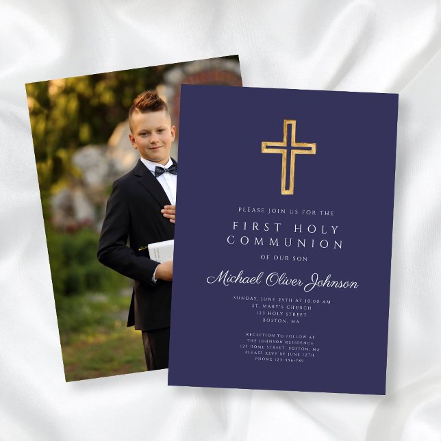 Navyblå korspojke foto Första kommunion  Inbjudningar (Navy Blue Cross Boy Photo First Communion Invitation)