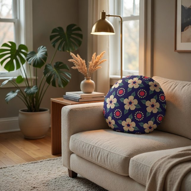 Navyblå med krämfärgade blommor rund kudde (Skapare uppladdad)