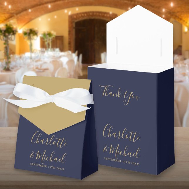 Navyblå och guld signerande skriptbröllop presentaskar (Navy Blue And Gold Signature Script Wedding Favor Box)