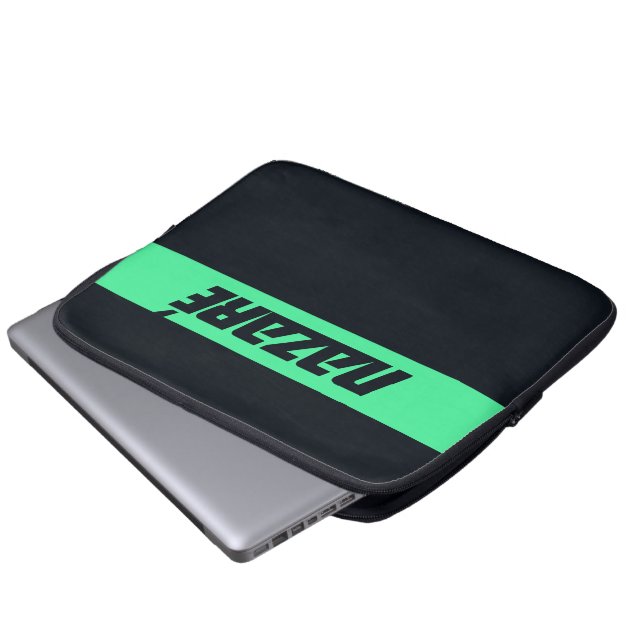 Nazaré – Portugal Surfin Surf Laptop Fodral (Framre botten)