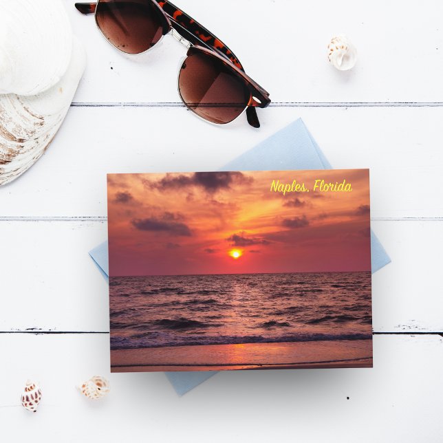 Neapel, Florida Tropical Sunset Postcard Vykort (Capturing the essence of Naples, Florida's majestic sunset on a postcard. Let its beauty inspire you)