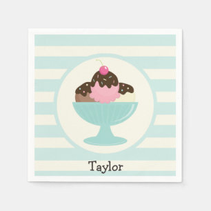 Neapolitan Ice Cream Sundae; Cherry & Sprinkles Pappersservett