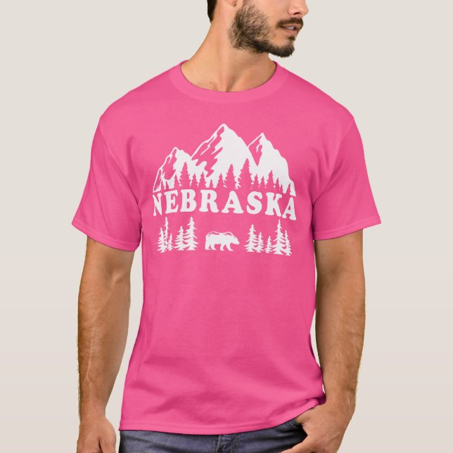 Nebraska Hiking Mountains T Shirt (Framsida)