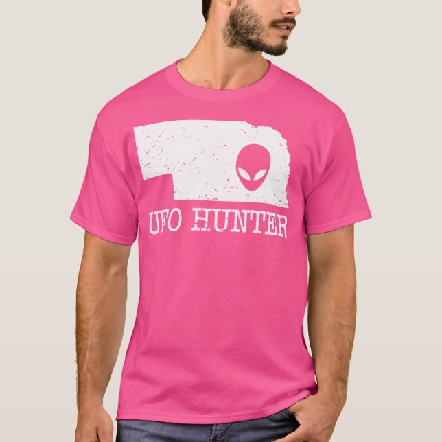 Nebraska Ufo Hunter T Shirt (Framsida)