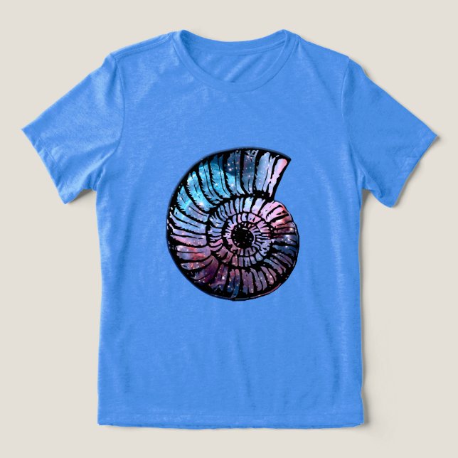 Nebula med stjärnor i Nautilus Snäcka T Shirt (Design Framsida)
