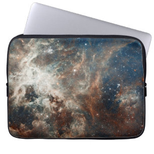 Nebulaen och stjärnan för 30 Doradus samla i en Laptop Sleeve
