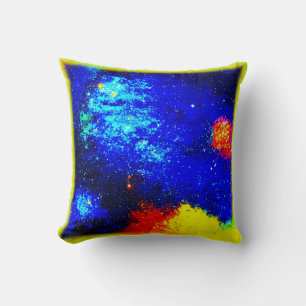 Nebulas och Galaxies skönhet. Köp nu Kudde