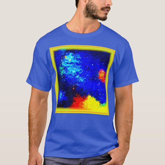 Nebulas och Galaxies skönhet. Köp nu T Shirt (Framsida)