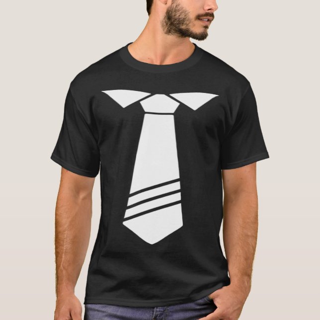 Necktie Dress for Weddings triggered buffalo T Shirt (Framsida)