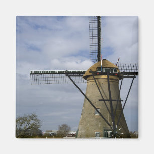 Nederländerna (även känd som Holland), Kinderdijk. Magnet