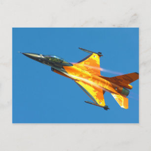 Nederländska F-16-flygplan mot Falcon Jet Vykort
