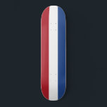 Nederländska Flagga Mini Skateboard Bräda 18,5 Cm<br><div class="desc">Detta mönster är utmärkande för Nederländernas flagga (informellt känd som Holland), som är ett land i första hand beläget i Westerna Europa och delvis i Västindien och som utgör Nederländernas största land. I Europa består den av tolv provinser som gräns Tyskland öster, Belgien i söder och Nordsjön i nordväst, med...</div>
