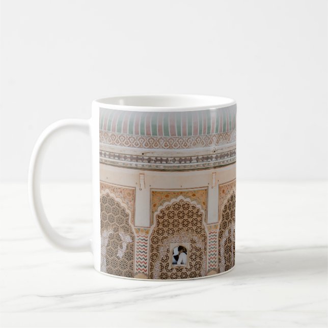 NEDLÄGGNING AV FOTOGRAFI AV GRÖNT CACTUS-VÄXTER KAFFEMUGG (Vänster)