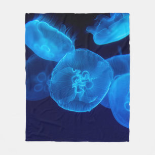 NEDLÄGGNING AV SVARMPHOTOGRAFI AV JELLYFISH FLEECEFILT