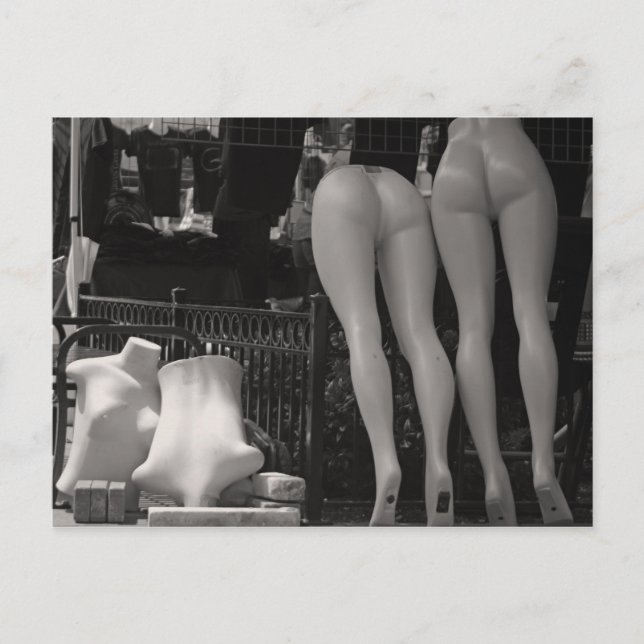 Nedmonterade mannequins vykort (Framsida)