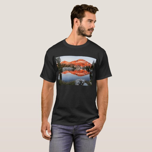 Nedre ottoway Sjö Sunset - Yosemite T-shirt (Hel framsida)