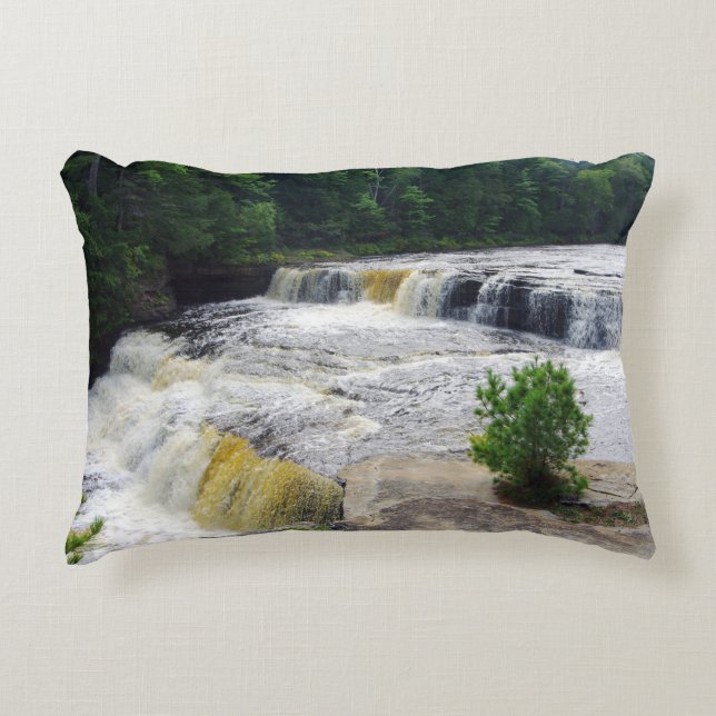 Nedre Tahquamenon Falls accentkudde Prydnadskudde (Framsidan)