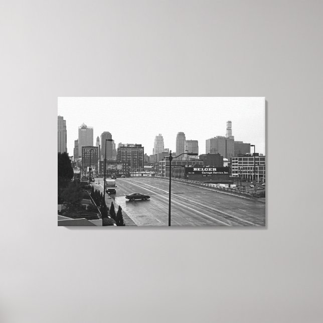 Nedtown Kansas City Skyline-Black och White Photo Canvastryck (Framsida)