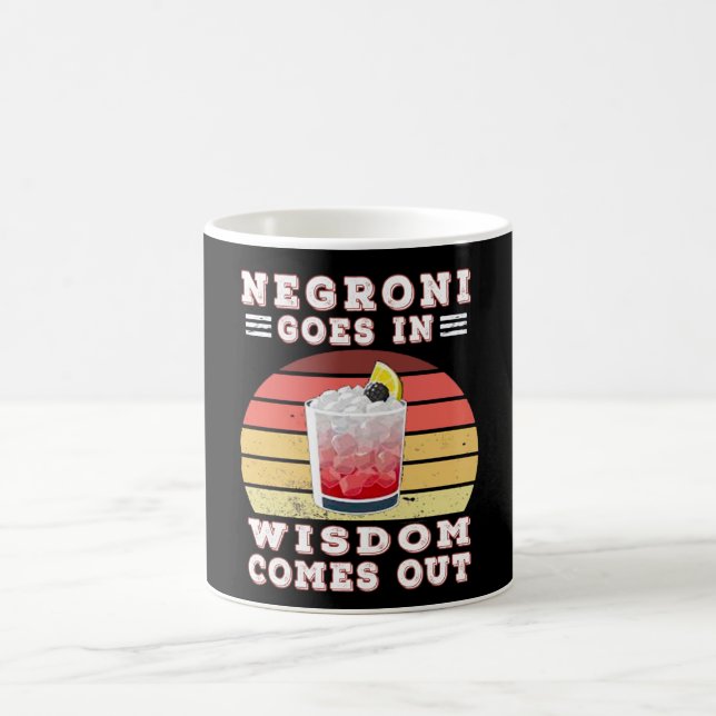 Negroni kommer ut i visdom kaffemugg (Center)