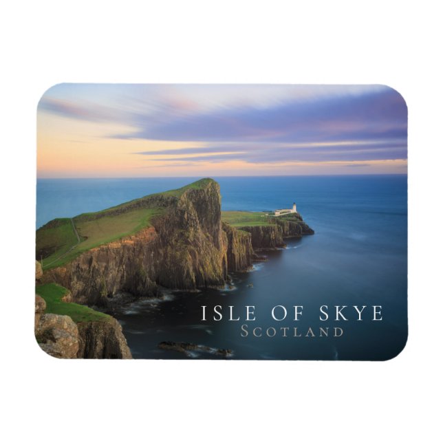 Neist point fyr på Skye vid solnedgång Magnet (Horisontell)