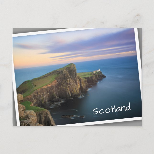 Neist point fyr på Skye vid solnedgång Vykort (Framsida)