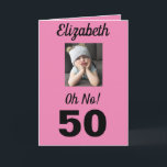 Nej! 50:e födelsedag: Lustigt Grumpy Girl Kort<br><div class="desc">Ha roligt på en milstolpe-födelsedag för 50 år med ett "Åh nej!"-kort. Hon kommer att le på rosa,  vitt och svart färg tillsammans med det uppmuntrande budskapet till "Firande!". En modern och minnesvärd design fångar den häpnadsväckande känslan hos den roliga grumpy tjejen.</div>